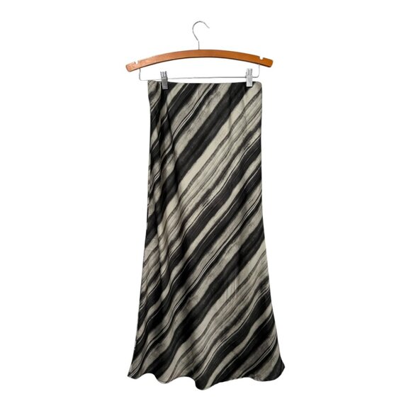 Blank Slip Skirt Satin Stripe Midi Size Small New Pull On - Picture 2 of 5